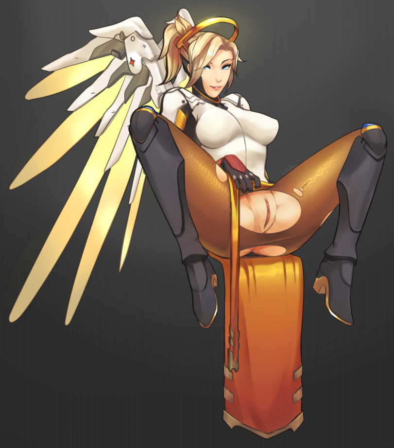 sexy mercy showing her pussy