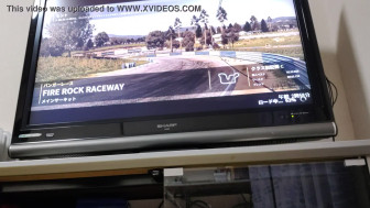 PS4 game play
